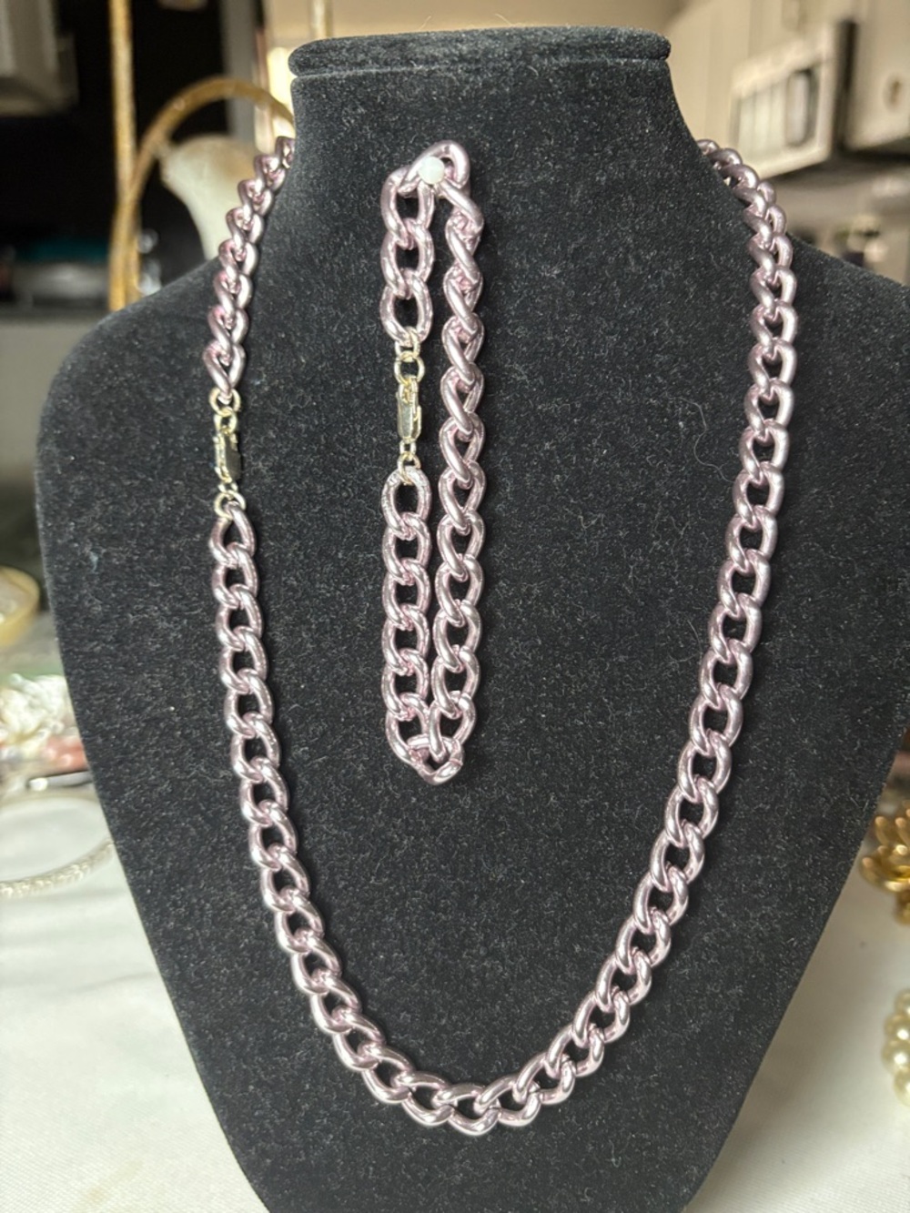 Source Unknown Metallic Rose Pink Chunky Link Necklace and Bracelet Set